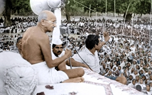 Mahatma Gandhi in public function, India, Asia, 1946, Asia