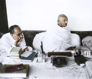 Mahatma Gandhi with Pyarelal Nayar, Panchgani, Maharashtra, India, Asia, June 19, 1945, Asia