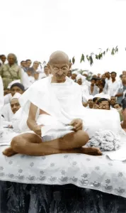 Mahatma Gandhi reading on dais at Bhavnagar, Gujarat, India, Asia, 1934, Asia