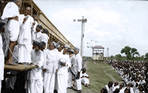 Mahatma Gandhi speaking from railway coach, India, Asia, February 1946, Asia