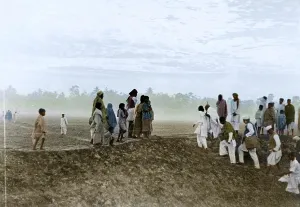 Mahatma Gandhi in village after Hindu Muslim riots, East Bengal, India, Asia, January 1947, Asia