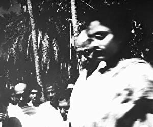 Mahatma Gandhi walking with Abha Gandhi Amrutlal Chatterjee others Noakhali East Bengal riots between Hindus and Muslims