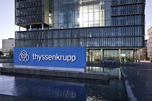 The main building Q1 of the corporate headquarters of ThyssenKrupp