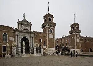 Main entrance on the left, sculptural ensemble