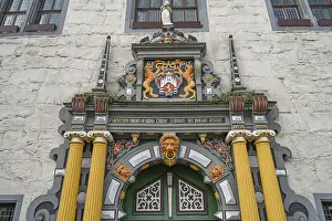 Main portal, ornamental facade