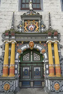 Main portal, ornamental facade