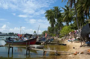Along mainly the east coast of peninsular Thailand