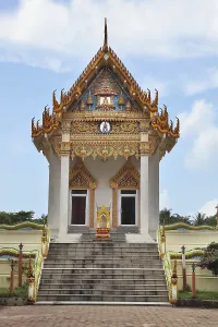 The majestic and beautiful Buddhist temple on the island of Koh Samui