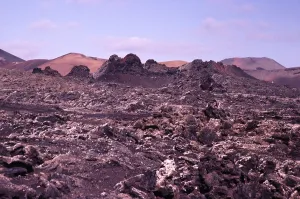 Malpais Badlands Vulkanlandschaft Parque Natural Los Volcanes, Yaiza, Lanzarote, Kanarische Inseln, Spanien 1979