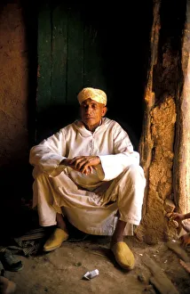 Man in traditional dress, Demnate, Morocco, Africa