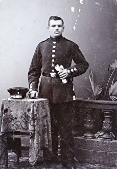 Man, in uniform, visit format, Carte de Visite