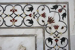 Marble inlay work of interlocking designs on wall of Taj Mahal Seventh Wonders of World