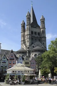 Martinswinkel Square