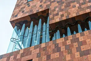 MAS Museum, harbour, architecture