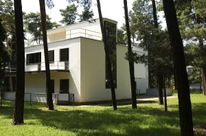 Master house built by Walter Gropius for the Bauhaus Master Group