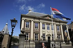 Mauritshuis Museum, a building in the style of classicism