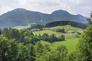 Framed Print : Meadow and mountains, Ruhpolding