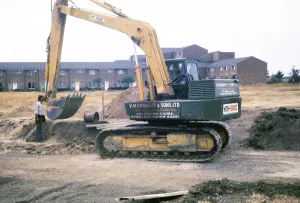Mechanical excavation machine Y MAC, archaeological excavation site of Cambridge University called Great Shelford, Cambridgeshire, England, UK 1976