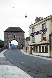 The medieval gatehouse of Monnow Bridge and the Barley Mow public house, Monmouth, Monmouthshire, Wales, United Kingdom, late 1950s, Europe