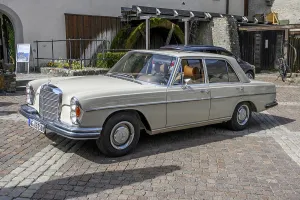 Mercedes Benz 250 SE, classic car