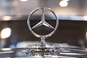 Mercedes star on a Mercedes Benz 600