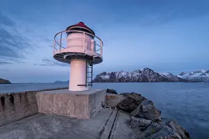 Metal lighthouse at Getonsteg, Vesteralen