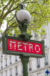 Metro sign in Paris