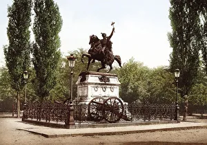 Michaiwoda Monument, Bukharest