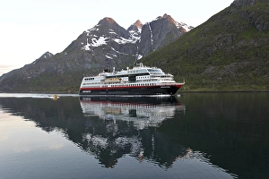 Category Scandinavia Prints: The Midnatsol Hurtigruten passenger ship sailing through Raftsund at midnight