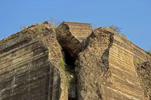 The Mingun temple