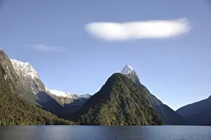 Mitre Peak, Milford Sound, Fiordland