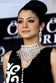 A model displaying jewellery of Orra line