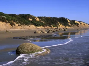 Moeraki Boulders, Otaga, South Island, New Zealand