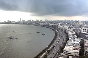 Monsoon cloud over queen necklace Marine drive