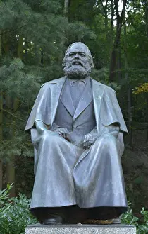 Monument, Karl Marx, Karlovy Vary, Czech Republic