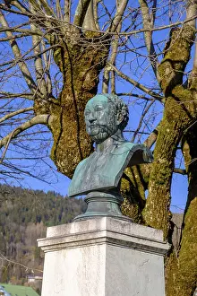 Monument to King Max II in the spa gardens