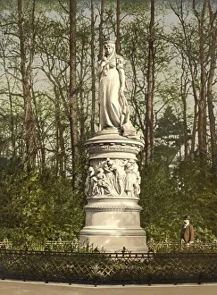 Monument to Queen Luise in Berlin