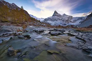 Morning atmosphere at the creek near Ferpecle