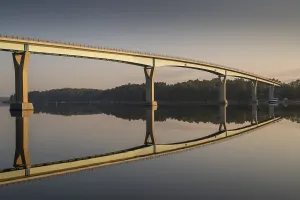 Morning atmosphere, Lovo bridge reflected in the water