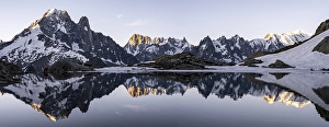 Category Mountain Landscapes Prints: Morning atmosphere at sunrise, water reflection in Lac Blanc