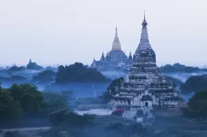 Category Buddhism Prints: Morning mood, Pagoda Field, Ananda Temple