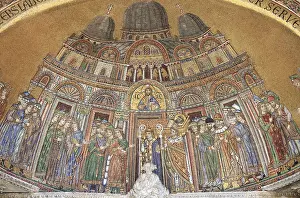 Framed Print : Mosaic in St. Mark Cathedral facade in Venice