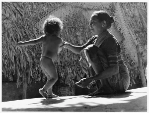 Mother & Child, Virar, Bombay, Mumbai, Maharashtra, India, Asia, 1958, Asia