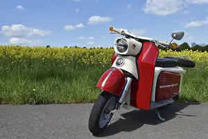 Motor scooter, motorbike troll from the GDR