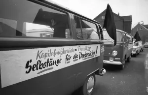 In a motorcade, here in 1968 in Dortmund-Oespel
