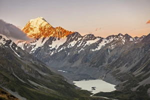 Mount Cook at sunset, view into Hooker Valley with Hooker Lake