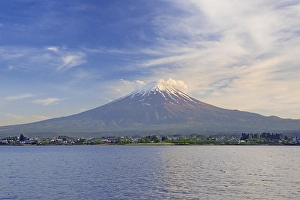 Category Mountain Landscapes Prints: Mount Fuji in spring, active stratovolcano showing volcanic cone seen from across Lake Sh? ji on Japanese island Honsh?