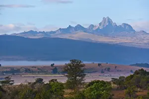 Category Mountain Landscapes Prints: Mount Kenya, Massif, Kenya, Africa
