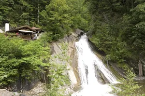 Mountain creek starzlachklamm in oberallgau