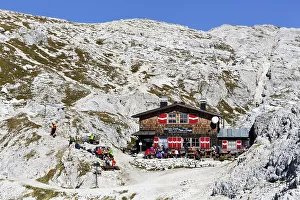 Mountain hut Buellelejochhuette